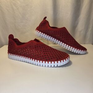 Ilse Jacobson "Tulip" Red Laser Cut Slip On Sneakers Women's Size 9.5 (40)